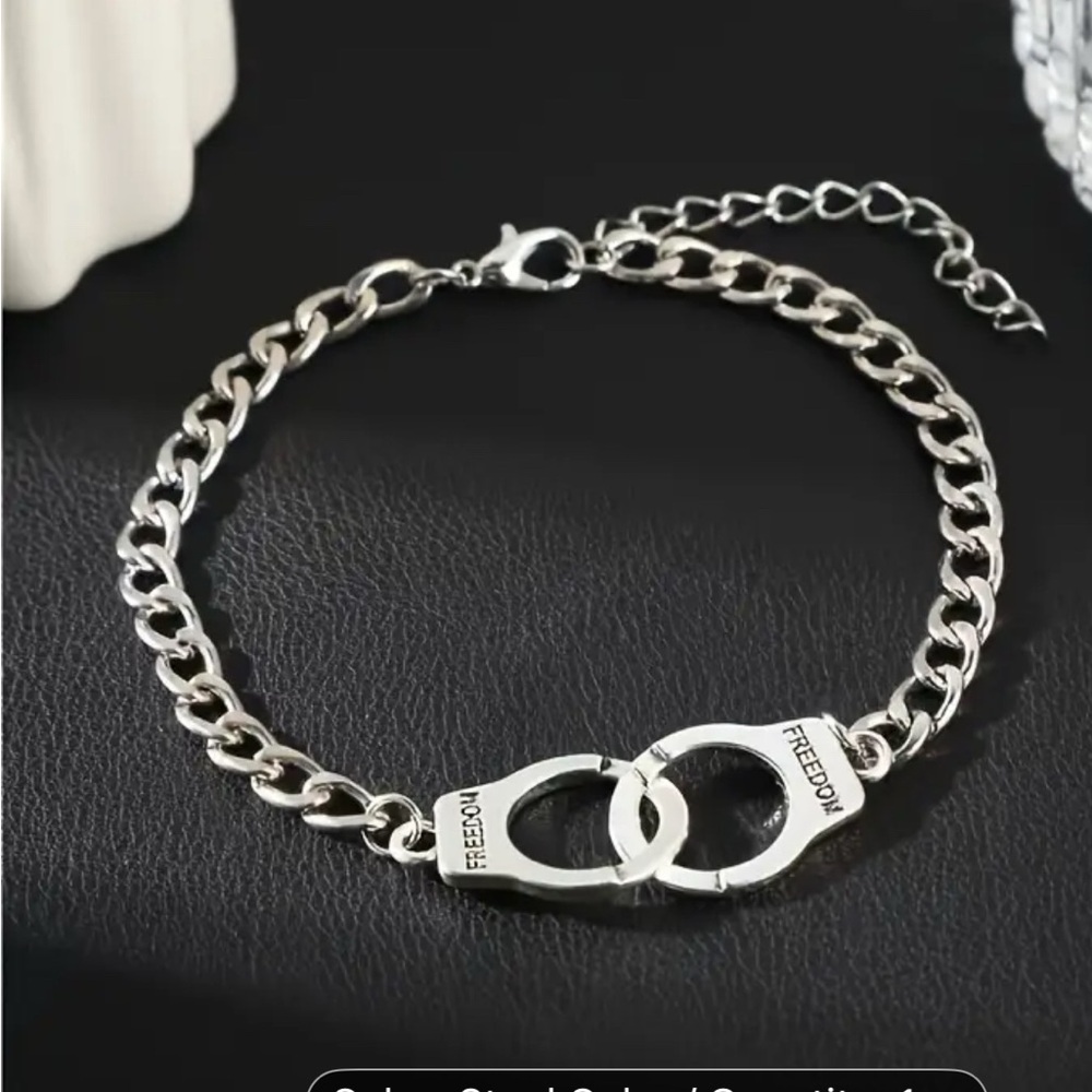 Handcuffs “Freedom” Gifts Wrist Adjustable bracelet Jewelry Lightweight Cosplay